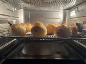 Airfryer reduz até 99% do óleo e prepara alimentos crocantes em minutos