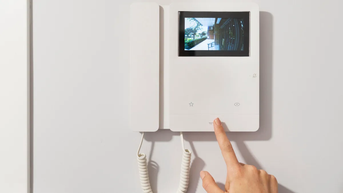 Campainha com câmera: 6 opções que reforçam a segurança de casa - Imagem do artigo