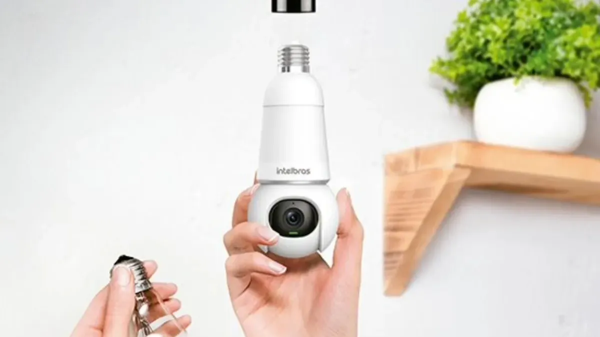 Cinco câmeras lâmpada 360º reforçam segurança doméstica com preços a partir de R$ 53 - Imagem do artigo