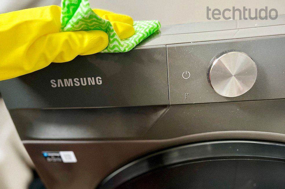Elimine o mau cheiro da máquina de lavar com procedimento rápido e eficaz - Imagem do artigo original