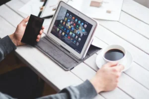 Cinco tablets Samsung com S Pen que entregam boa performance sem pesar no bolso