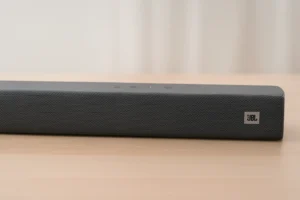 Veja 6 soundbars JBL de 295W a 585W que prometem som de cinema