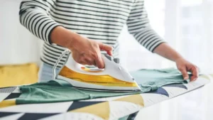 7 passos práticos para dominar o ferro a vapor e obter roupas impecáveis
