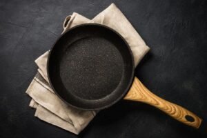 Panela de cerâmica realmente frita? Veja cuidados, prós e contras