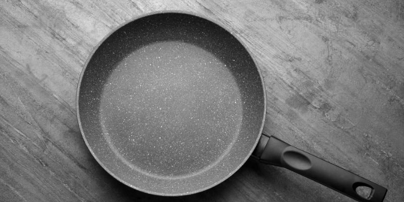 Descubra as Melhores Frigideiras Antiaderentes de 2025 e Cozinhe sem Grudar - Imagem do artigo