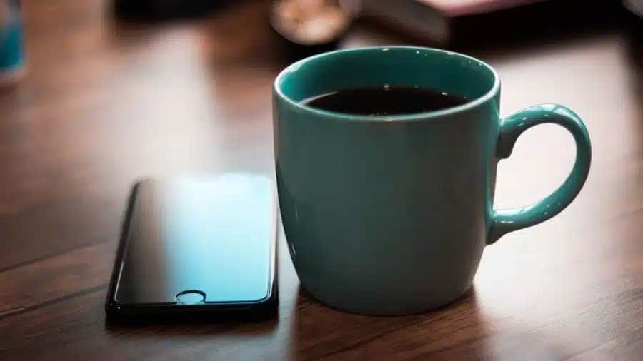 Guia Definitivo para Escolher sua Cafeteira Elétrica e Nunca Errar na Xícara - Imagem do artigo