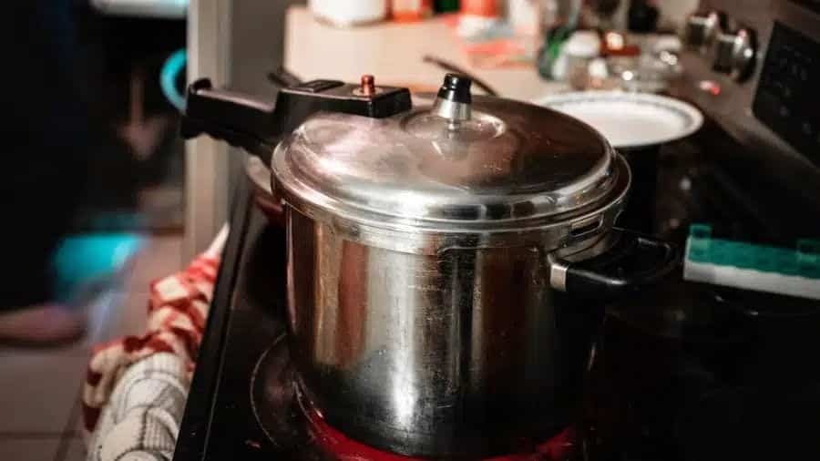 Panela de Pressão: guia definitivo para comprar sem erro e cozinhar mais rápido - Imagem do artigo