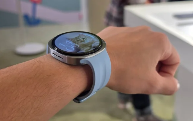 Galaxy Watch Ultra 2 ganha bateria de 800 mAh e tela de 5 000 nits: vale o upgrade?
