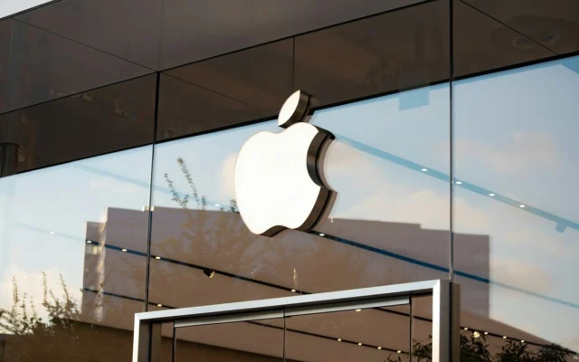 Apple prepara óculos inteligentes focados em privacidade e sem câmera: vale a pena esperar?
