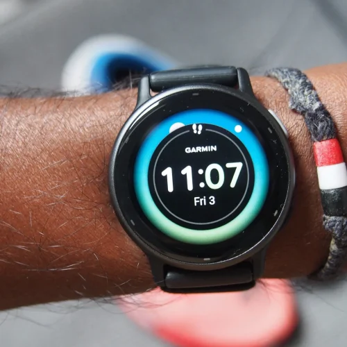 Garmin Vivoactive 5 recebe 6 pulseiras que elevam conforto e durabilidade