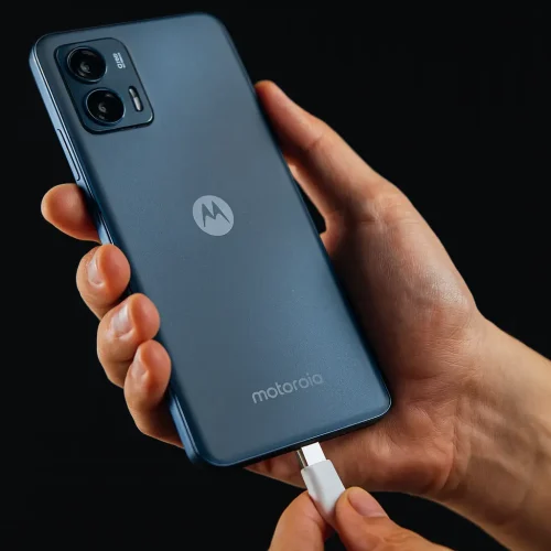 Celulares Moto G34 5G, Galaxy A26 5G e Redmi Note 14: veja o comparativo essencial