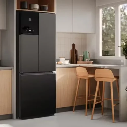 Geladeiras black inox ganham recursos inteligentes e preços mais competitivos