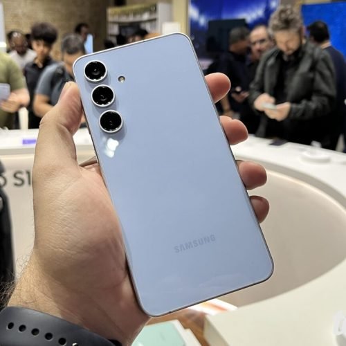 Galaxy S24 FE cai 51% e vira achado de alto desempenho no Magalu