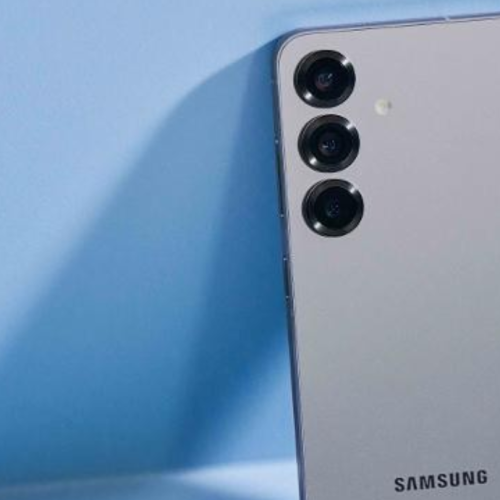 Galaxy S25 Plus cai 45% e vira top de linha com preço de intermediário