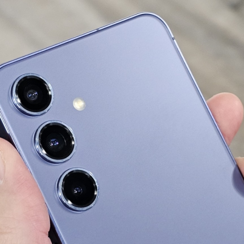 Galaxy S24 Plus cai 54% e vira top de linha mais competitivo do ano
