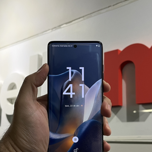 Motorola Edge 60 cai 23% e vira opção premium sob medida para 2024