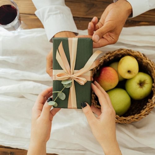 Presentear com Bebidas: guia prático para escolher vinhos, whiskys e mais