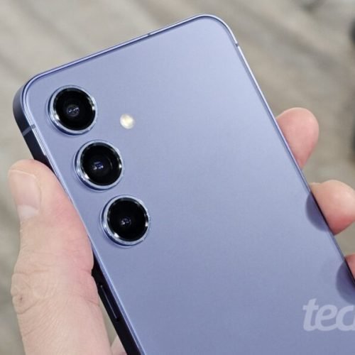 Galaxy S24 Plus cai 55% e vira topo de linha mais barato do ano