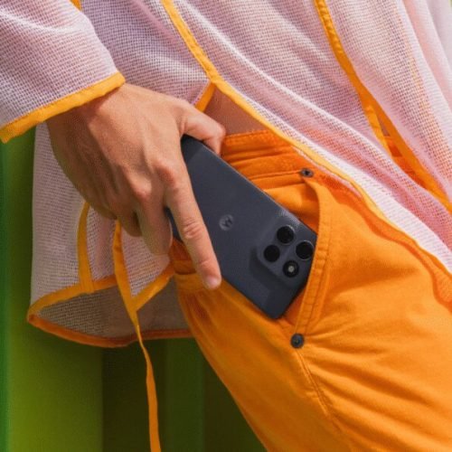 Moto G86 cai 33% e vira opção de 5G premium acessível: vale a pena?