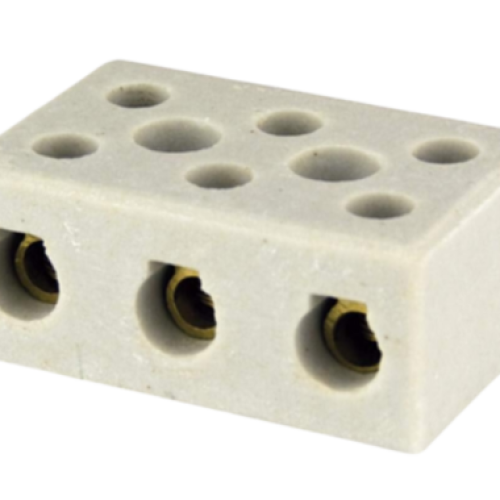 Escolher o conector elétrico certo evita contas altas: veja os tipos, prós e contras