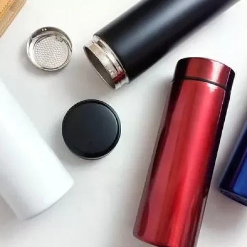 Copo térmico certo evita desperdício e conserva bebida gelada: guia 2025