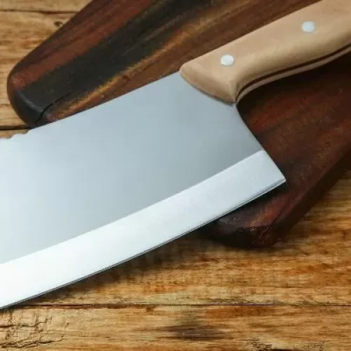 Descubra o cutelo ideal: teste 2025 revela 8 modelos que valem o investimento