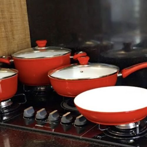 Cure sua panela de cerâmica do jeito certo e ganhe anos de uso sem grudar