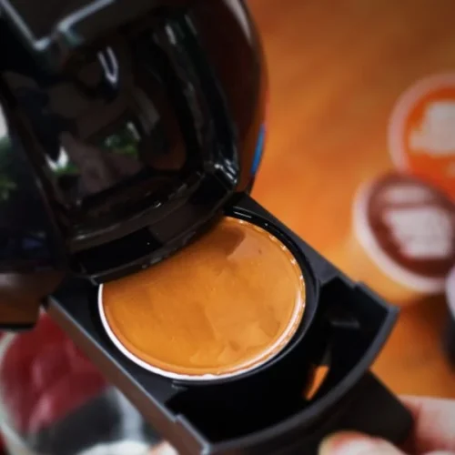 Lov ou Passione? Descubra a cafeteira Três Corações ideal para o seu café diário