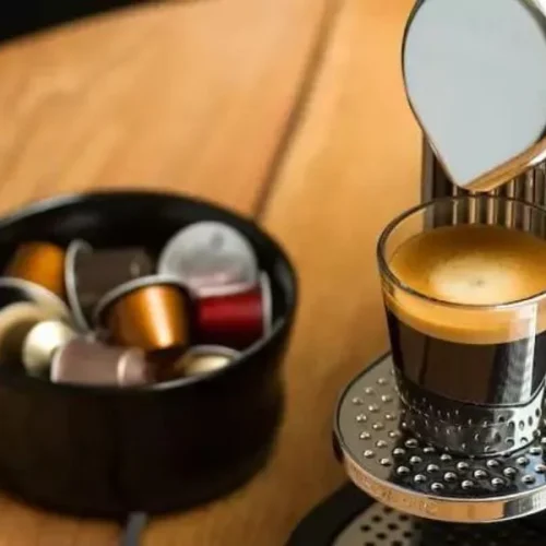 Cafeteiras de Cápsula 2025: descubra qual modelo realmente vale o seu investimento