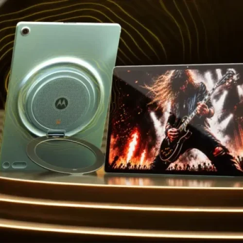 Moto Pad 70 Groove traz som JBL de 9 alto-falantes e tela 120 Hz: vale importar?