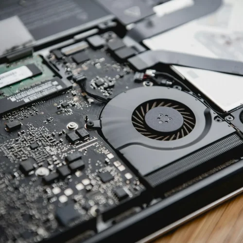 Cinco ajustes simples reduzem o barulho da ventoinha do notebook