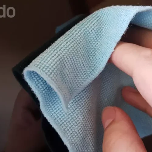 Identifique 5 sinais de sujeira na TV e aprenda a limpar sem danificar